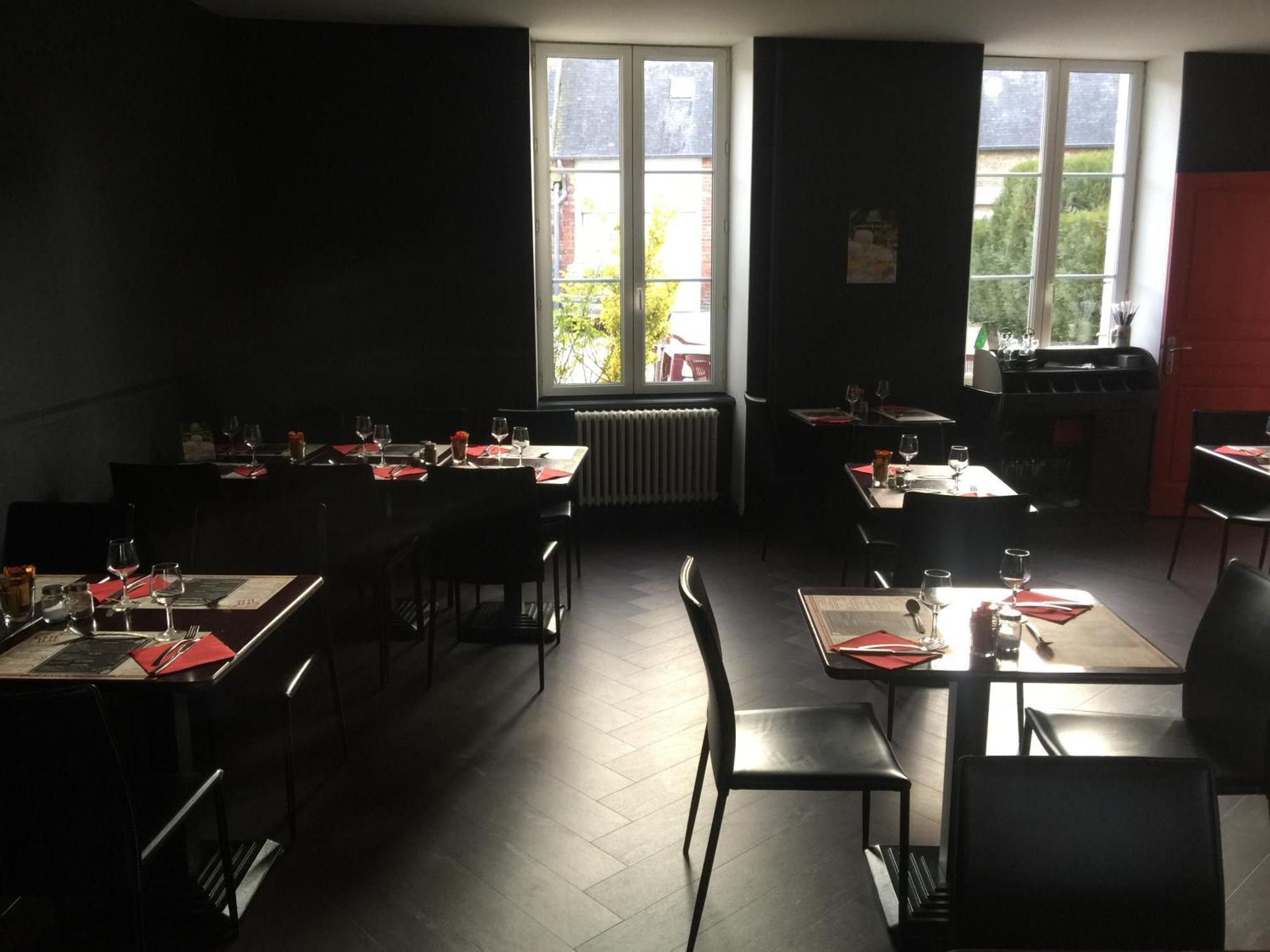 Au Pere Tranquille Hotel Tinchebray-Bocage Eksteriør billede